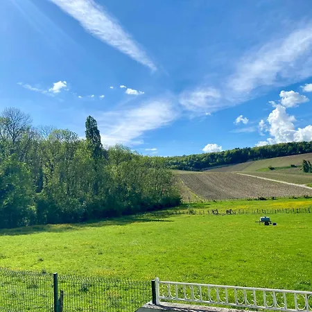 Holiday home Les Chardonnays *