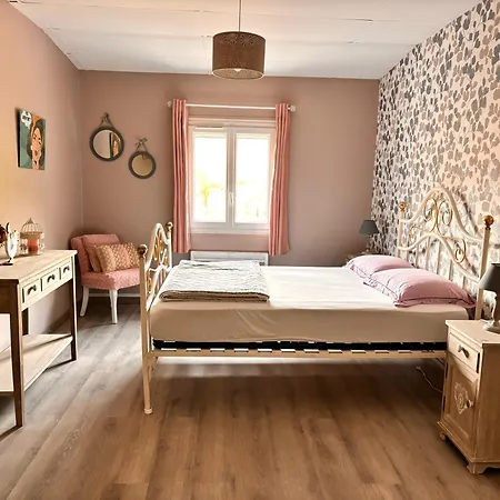 Holiday home Les Chardonnays *
